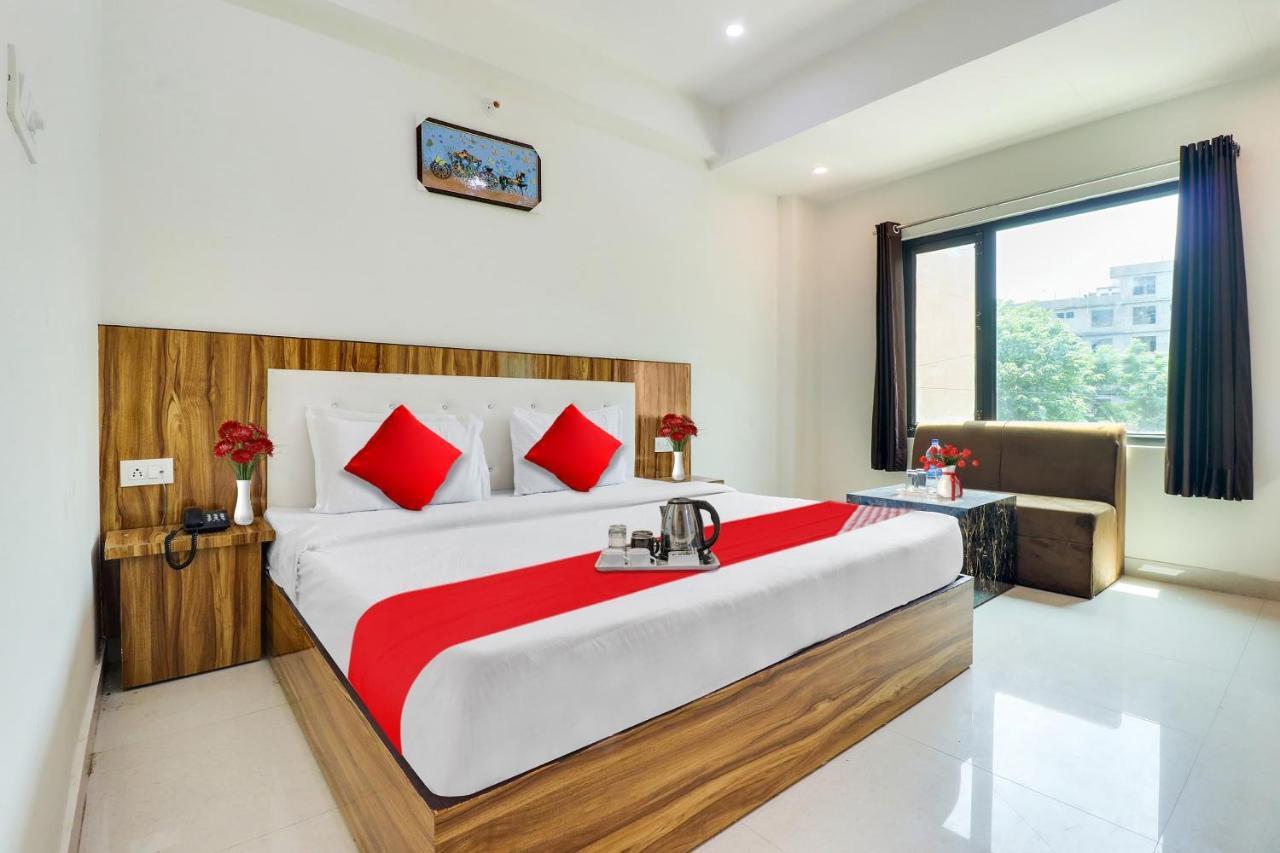 Hotel O La Plazo Haridwār Extérieur photo