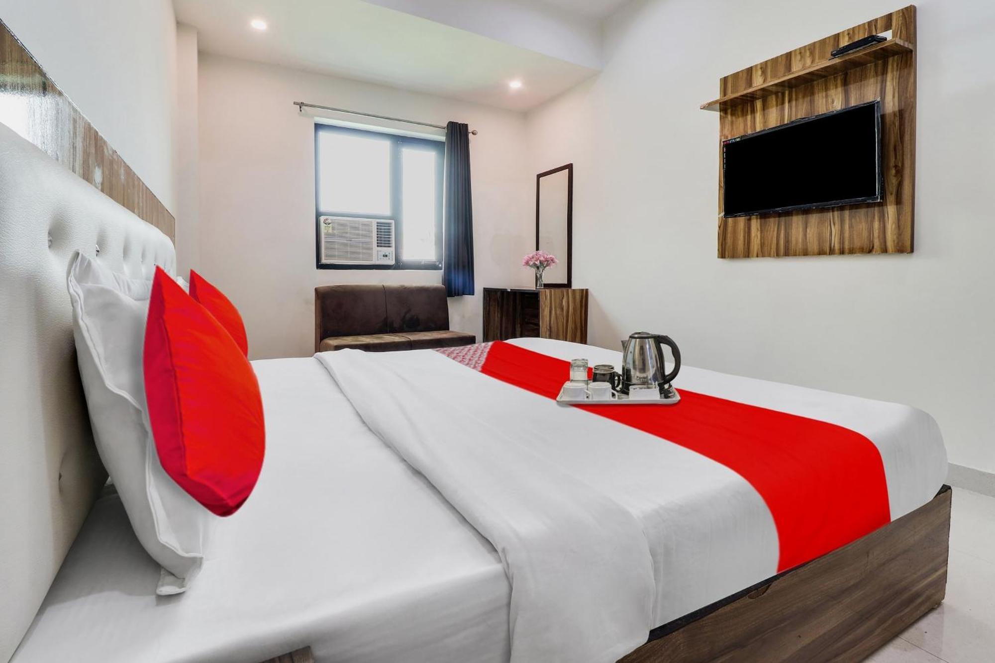 Hotel O La Plazo Haridwār Extérieur photo